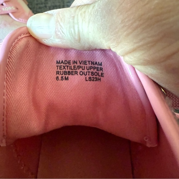 Michael Kors high top sneakers - Picture 10 of 11